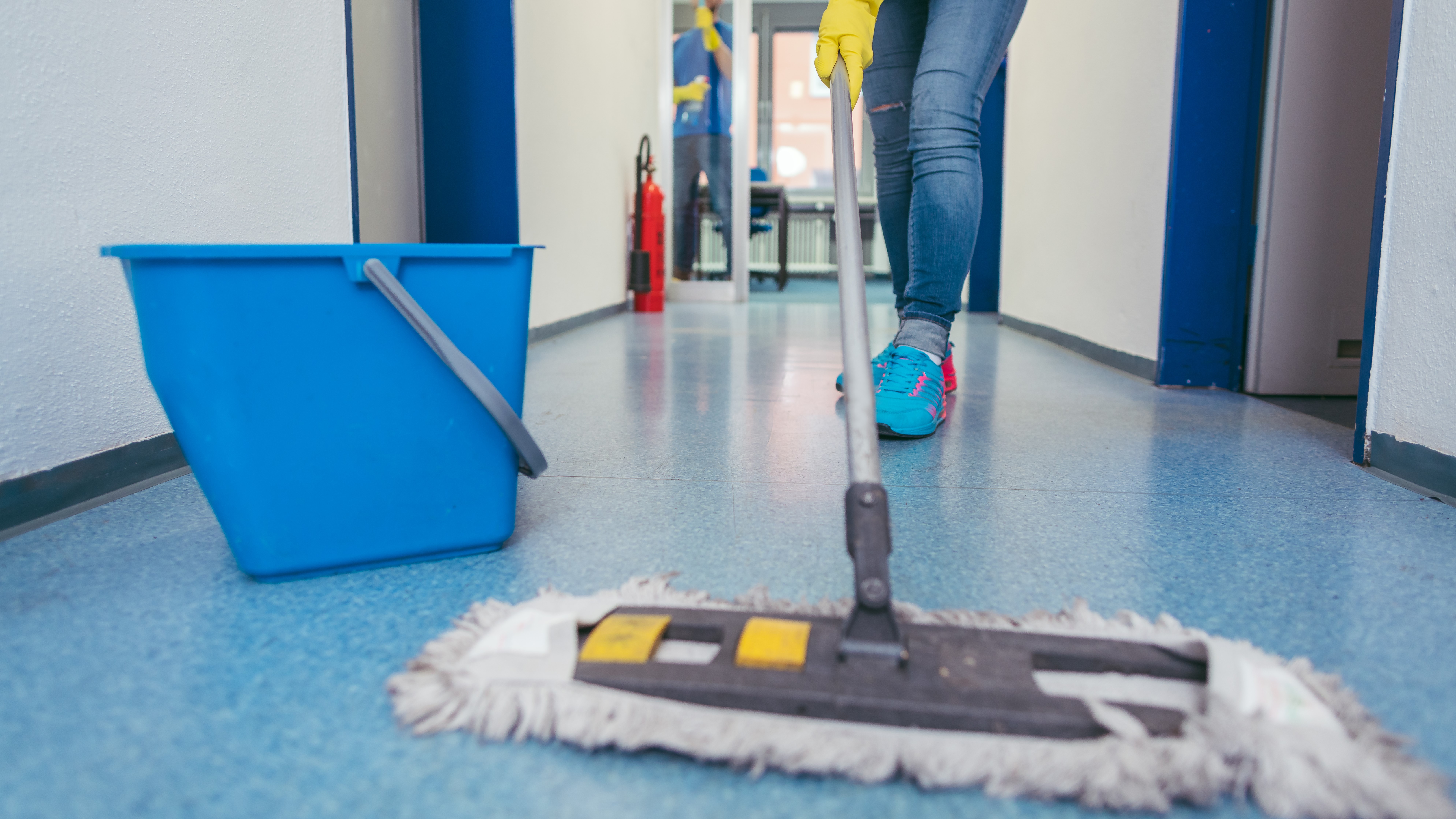 Internationale medarbejdere udfylder huller, hvor det er svært at finde danskere