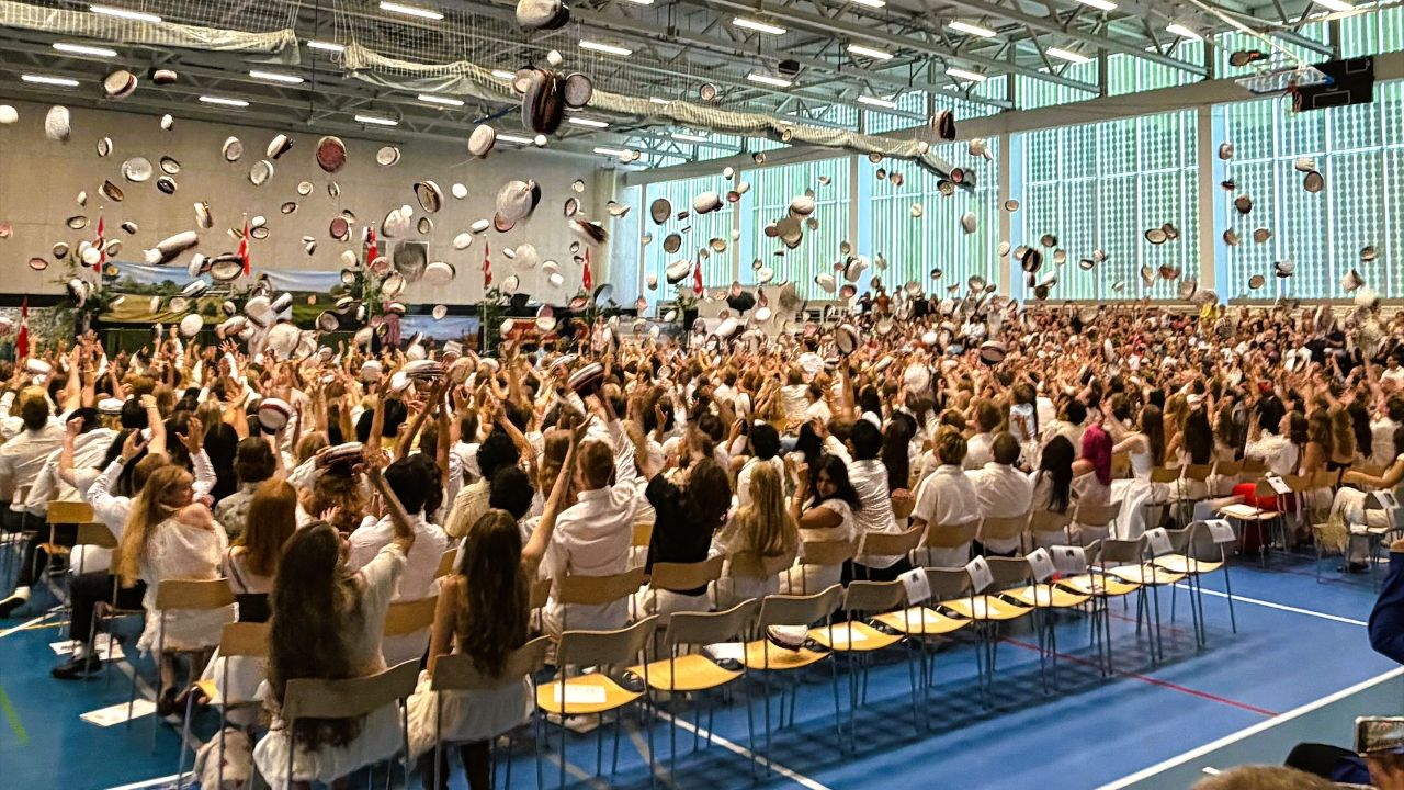 Efter gymnasiet er der mere end én vej videre